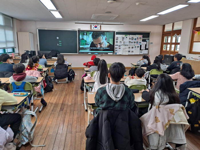 초,중,고등학생들 대상으로 환경 교육을…